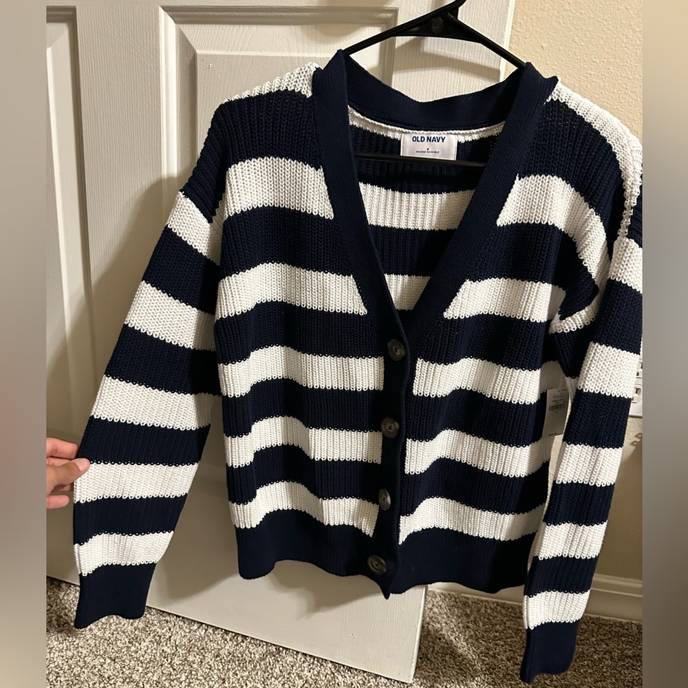 Old navy cardigan